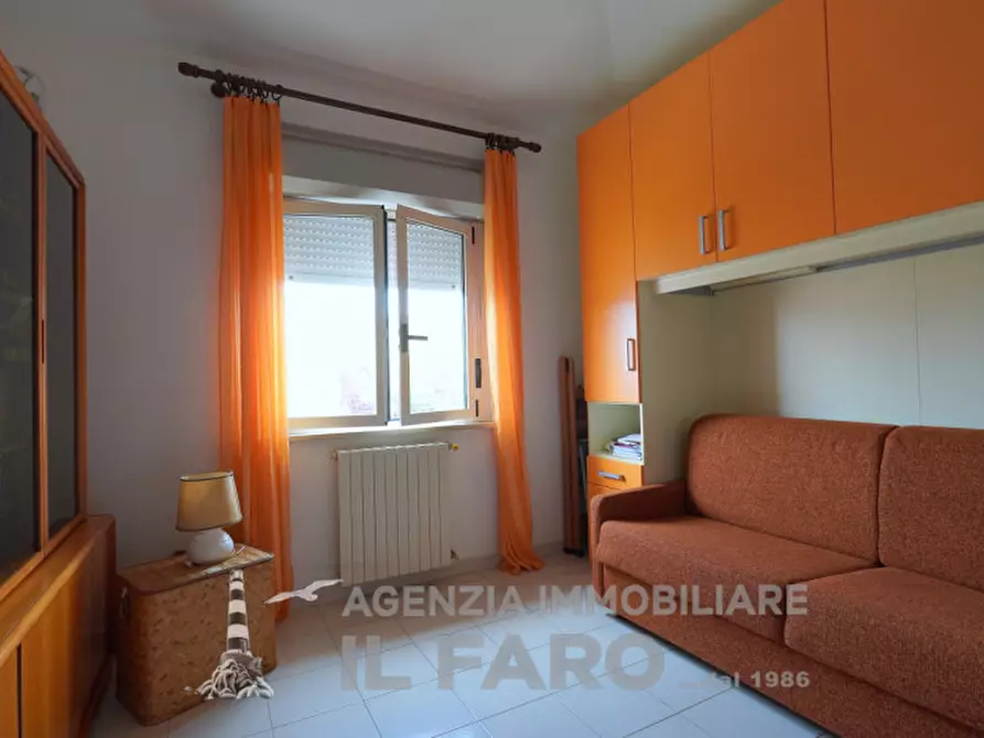 Immagine 5 di Appartamento in vendita  in Via Indipendenza vic. B a La Maddalena