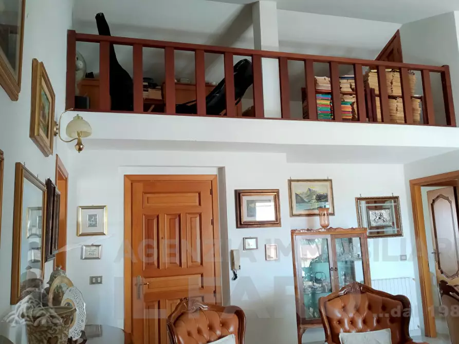 Immagine 13 di Appartamento in vendita  in Via Indipendenza vic. B a La Maddalena