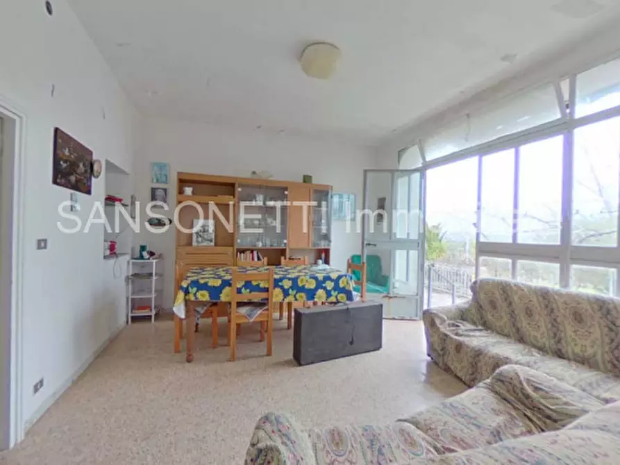 Immagine 27 di Rustico / casale in vendita  in LOSPE a Locorotondo