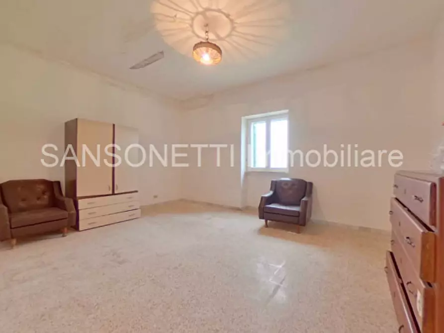 Immagine 38 di Rustico / casale in vendita  in LOSPE a Locorotondo