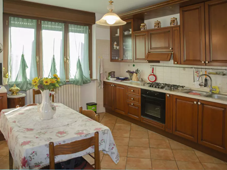 Immagine 1 di Appartamento in vendita  in Strada Mongina, 28 a Moncalieri