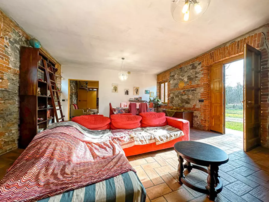 Immagine 7 di Casa indipendente in vendita  in Cascina Lama a Lenta