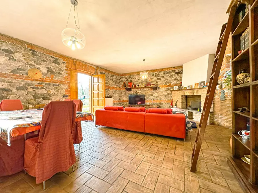 Immagine 8 di Casa indipendente in vendita  in Cascina Lama a Lenta