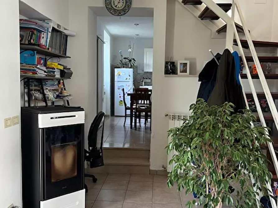 Immagine 13 di Casa indipendente in vendita  in Via San Rocco a Colledara