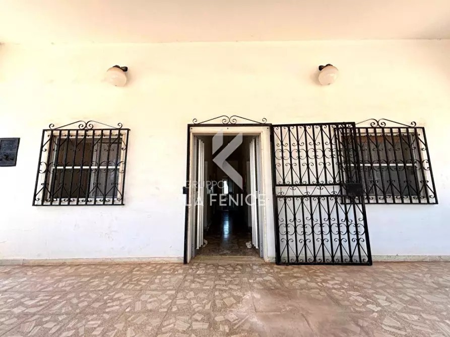 Immagine 9 di Villa in vendita  in STRADA PORCILE PALESI a Martina Franca