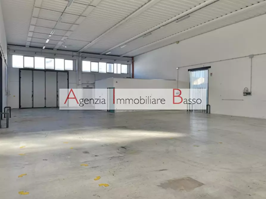 Immagine 1 di Capannone industriale in vendita  in VIA ROMA a Massanzago