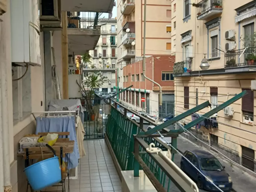 Immagine 1 di Appartamento in vendita  in AD. VIA ARENACCIA a Napoli