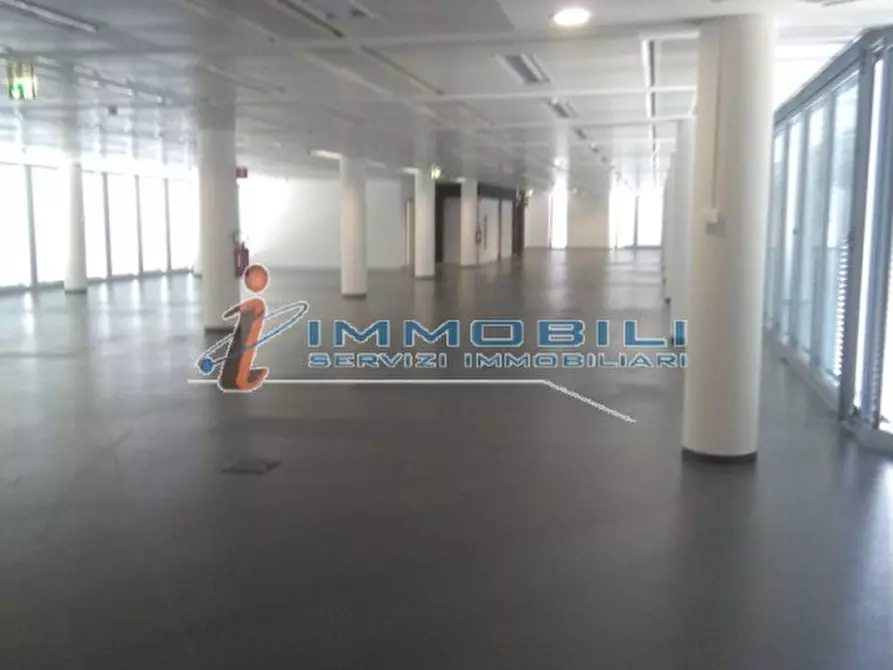 Immagine 5 di Ufficio in affitto  in VIA ANNA MARIA MOZZONI a Milano