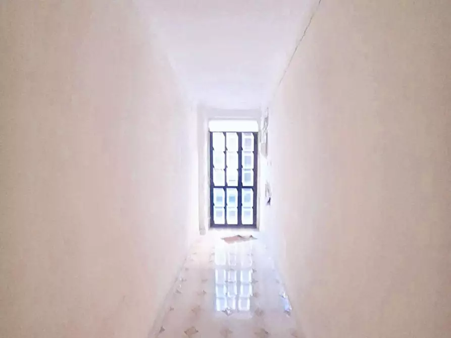 Immagine 2 di Capannone industriale in vendita  in Villanueva de Gallego Calle C, N. 1 a Macerata