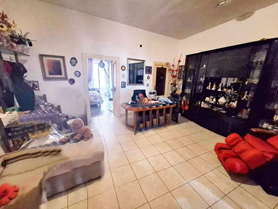 Immagine 3 di Capannone industriale in vendita  in Villanueva de Gallego Calle C, N. 1 a Macerata