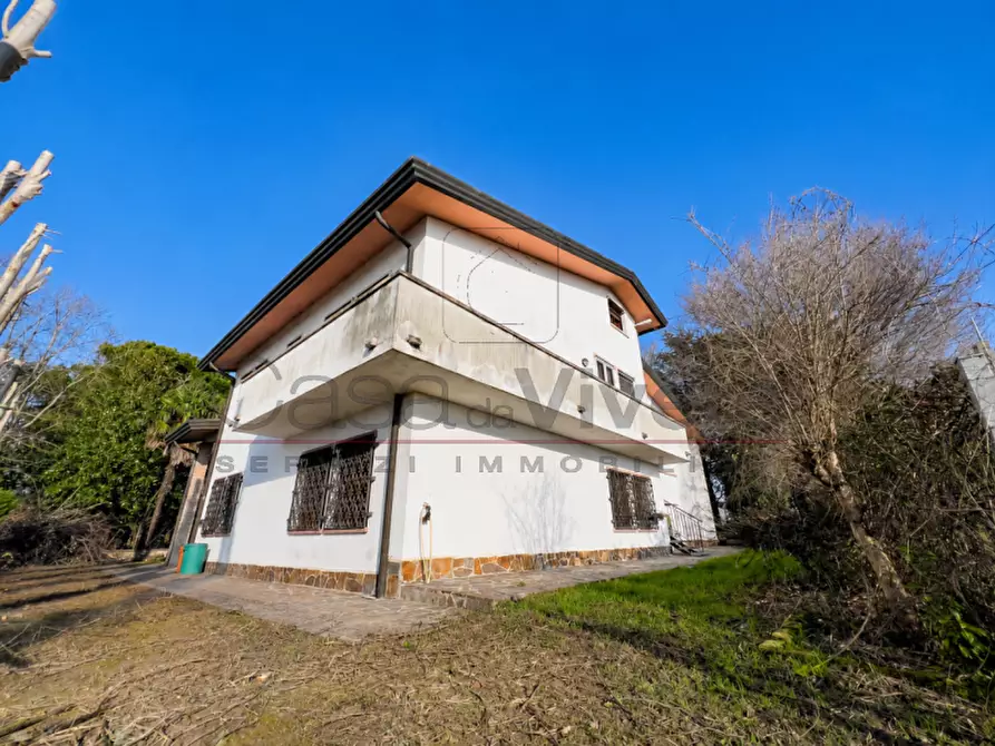 Immagine 3 di Casa indipendente in vendita  in Via Santa Caterina a Correzzola
