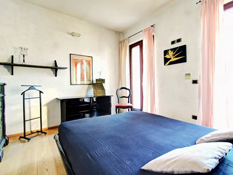 Immagine 11 di Appartamento in vendita  in Lungolago Vittorio Veneto a Torri Del Benaco