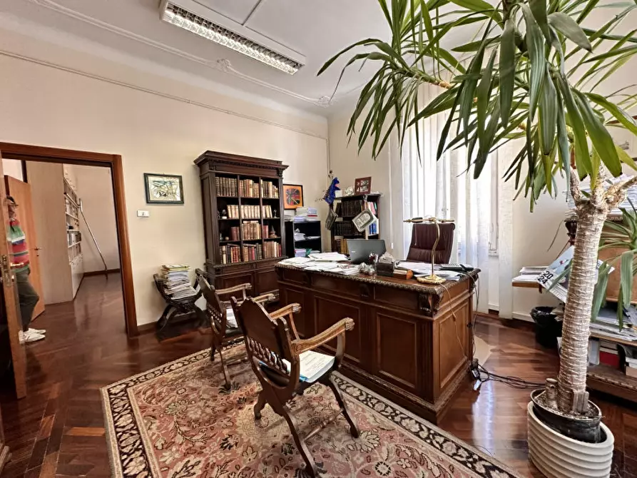 Immagine 4 di Appartamento in vendita  in Piazza stamira a Ancona