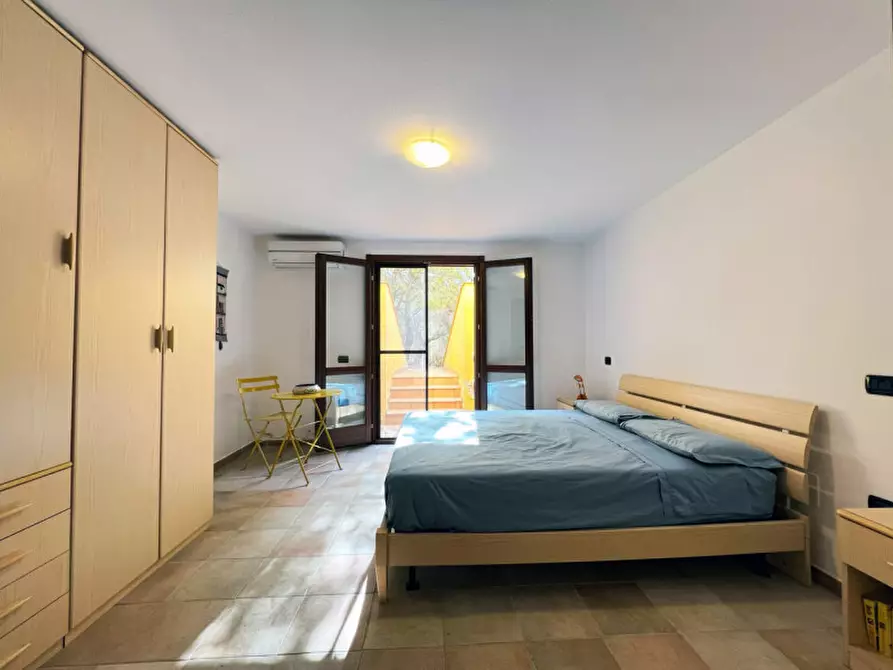 Immagine 10 di Casa indipendente in vendita  in Cala Zavorra a Sarroch