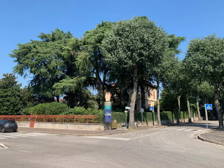 Immagine 17 di Villa in vendita  in via carlo porta 27 a Noventa Vicentina