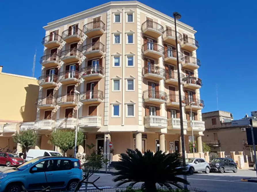 Immagine 1 di Appartamento in vendita  in Piazzale Europa, 2 a Milazzo