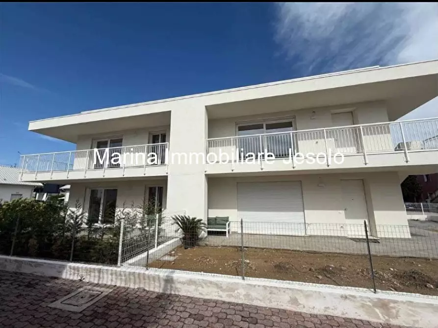 Immagine 2 di Appartamento in vendita  a Jesolo