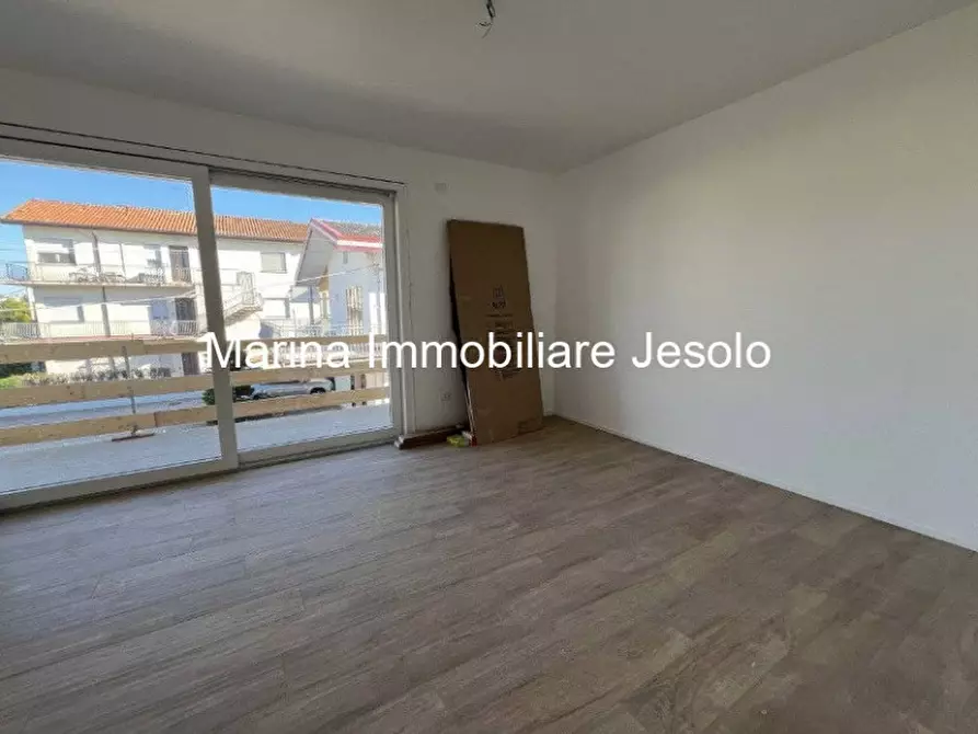 Immagine 13 di Appartamento in vendita  a Jesolo