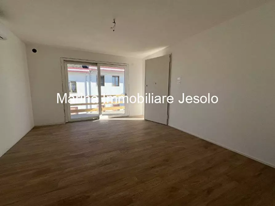 Immagine 14 di Appartamento in vendita  a Jesolo