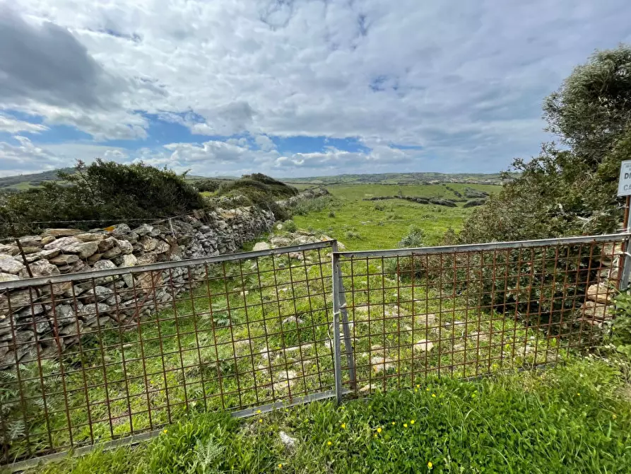 Immagine 1 di Terreno in vendita  in biancareddu a Sassari