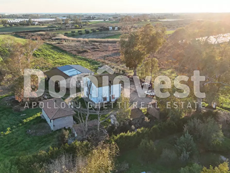 Immagine 8 di Rustico / casale in vendita  in STRADA PROVINCIALE PESCIA ROMANA a Capalbio