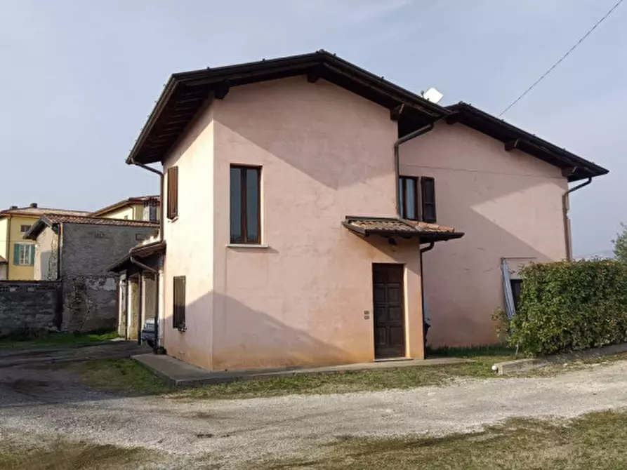 Immagine 1 di Appartamento in vendita  in Viale Giacomo Matteotti a Mazzano