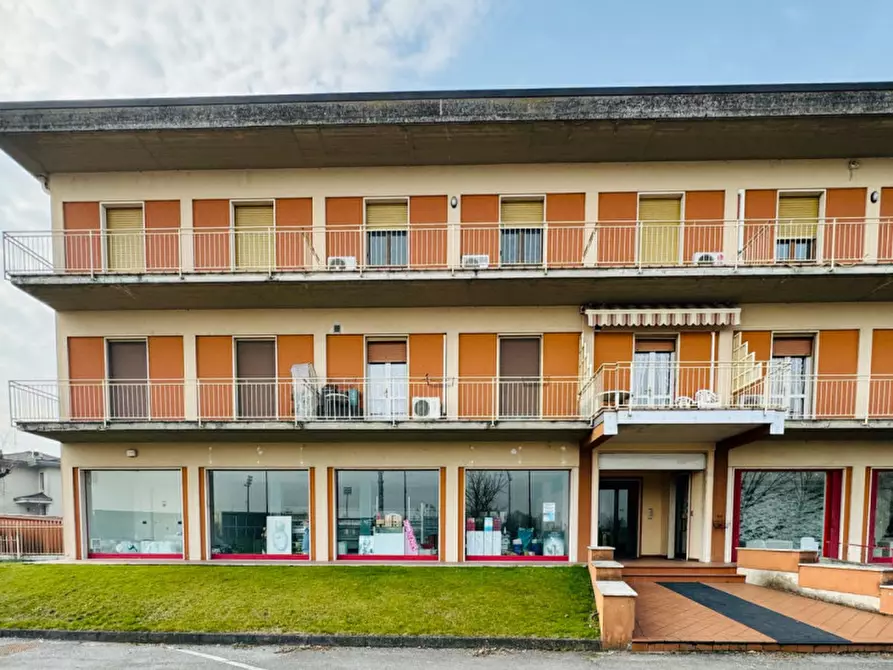Immagine 21 di Negozio in affitto  in VIA BRESCIA, 49 a Calvisano