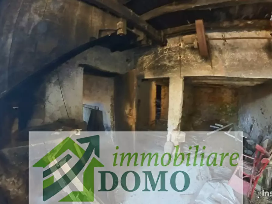 Immagine 5 di Rustico / casale in vendita  a Schio