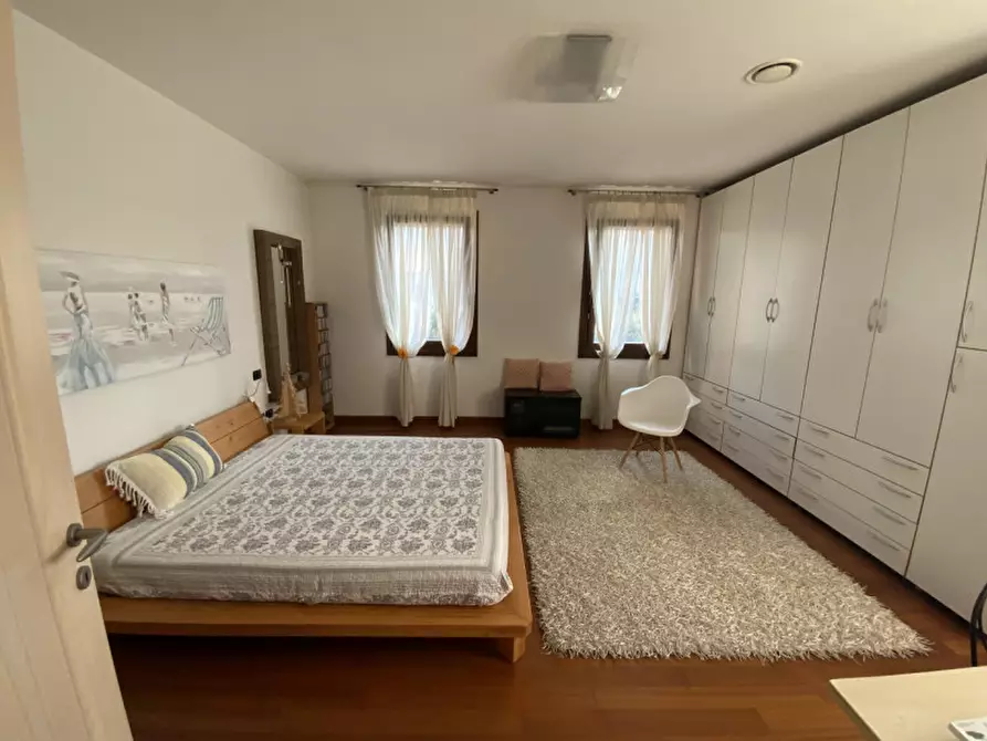 Immagine 12 di Villa in vendita  in PIAZZA LIBERAZIONE a Vo