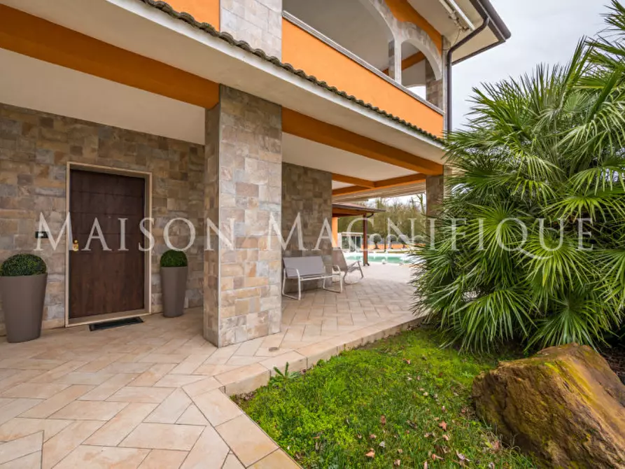 Immagine 8 di Villa in vendita  in Via Bassa di Pietro a Mesola