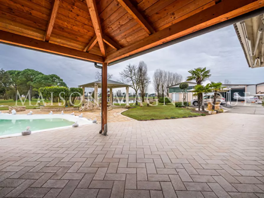 Immagine 10 di Villa in vendita  in Via Bassa di Pietro a Mesola