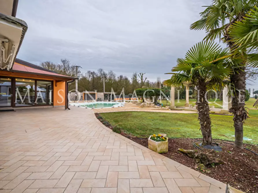 Immagine 11 di Villa in vendita  in Via Bassa di Pietro a Mesola