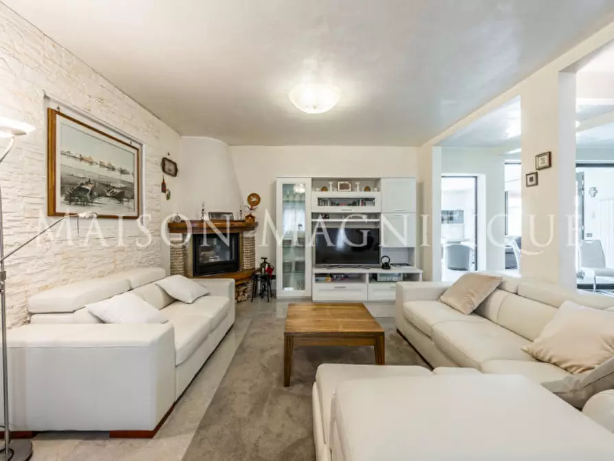 Immagine 28 di Villa in vendita  in Via Bassa di Pietro a Mesola