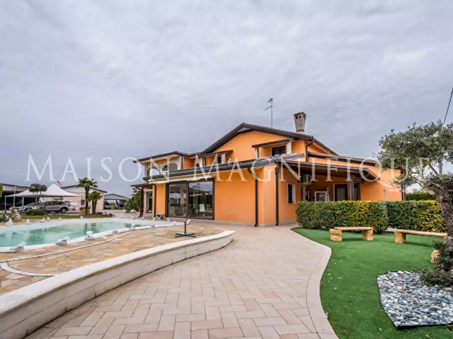 Immagine 81 di Villa in vendita  in Via Bassa di Pietro a Mesola