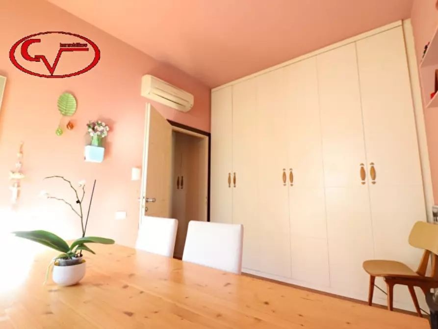 Immagine 8 di Villetta a schiera in vendita  in Via Roma a Bucine