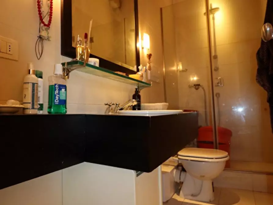 Immagine 19 di Villetta a schiera in vendita  in Via Roma a Bucine