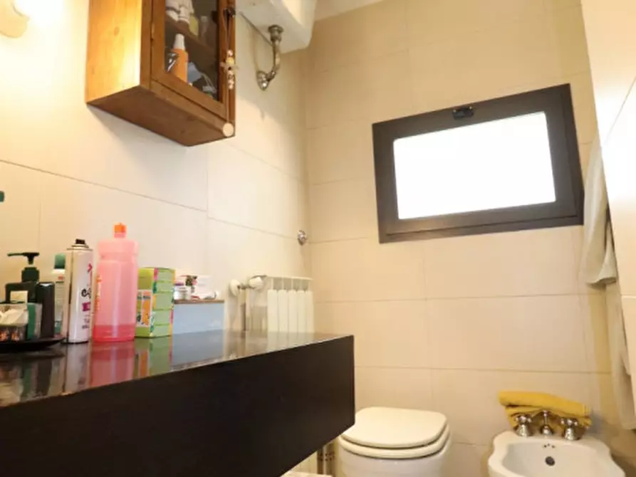 Immagine 28 di Villetta a schiera in vendita  in Via Roma a Bucine