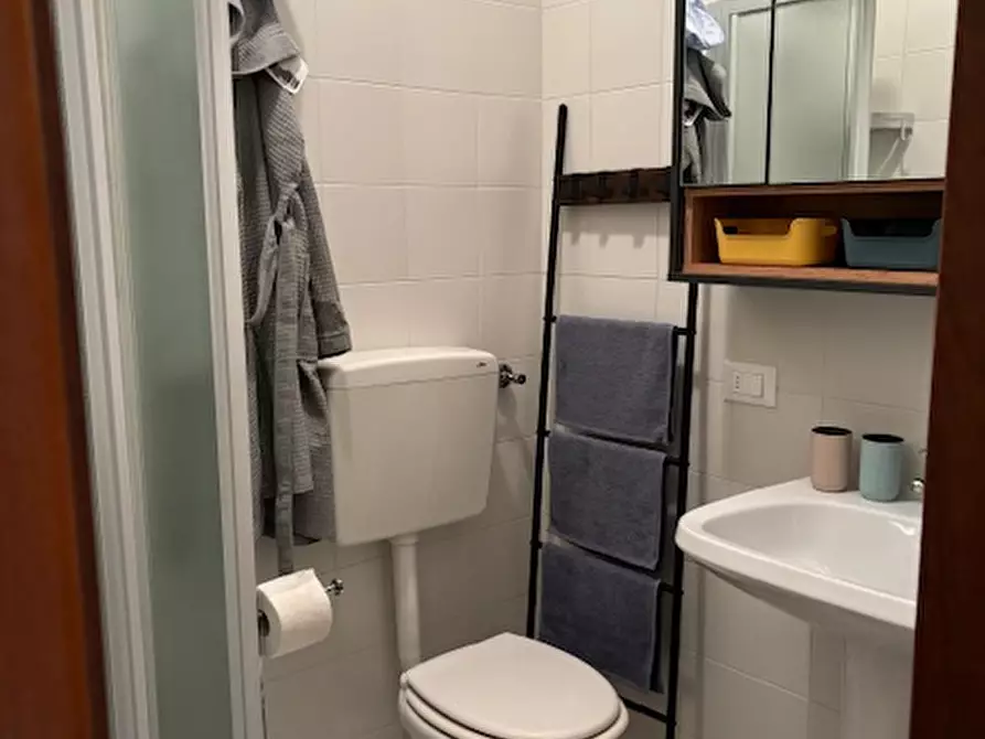 Immagine 23 di Appartamento in vendita  in Via Foscolo a Albignasego