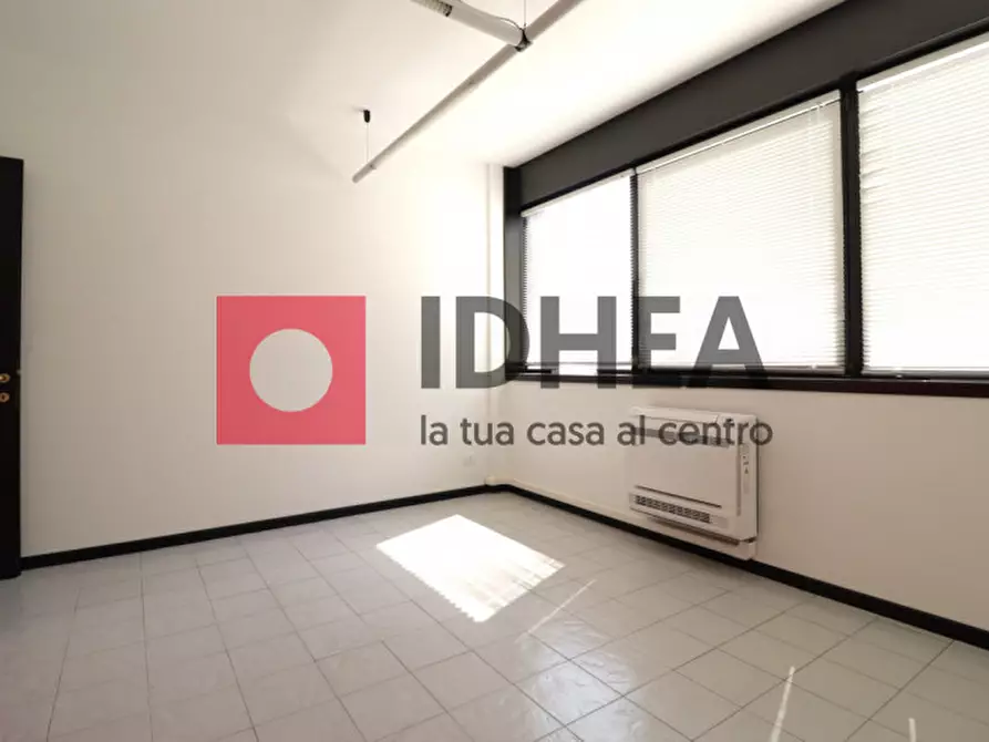 Immagine 9 di Ufficio in vendita  in VIA DEI MILLE a Villorba