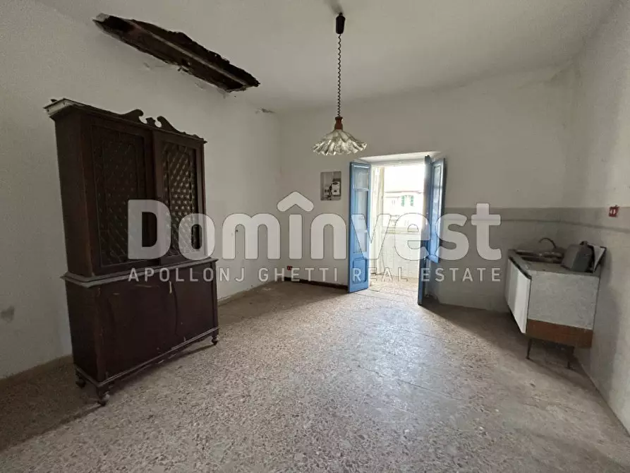 Immagine 22 di Palazzo in vendita  in Via Farini a Orbetello