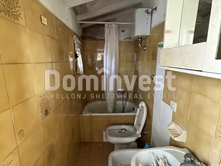 Immagine 27 di Palazzo in vendita  in Via Farini a Orbetello