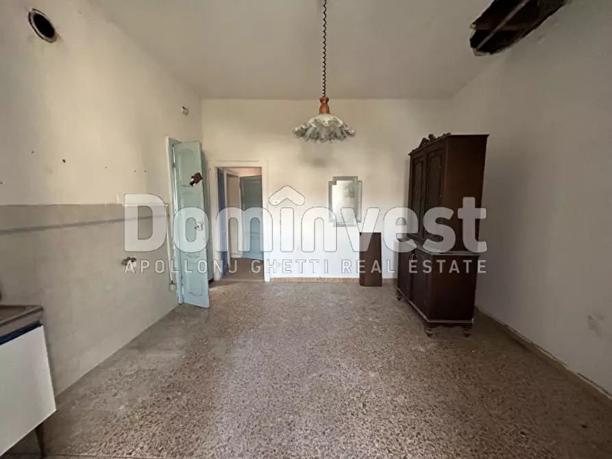 Immagine 31 di Palazzo in vendita  in Via Farini a Orbetello