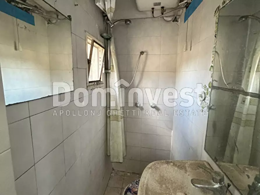 Immagine 32 di Palazzo in vendita  in Via Farini a Orbetello