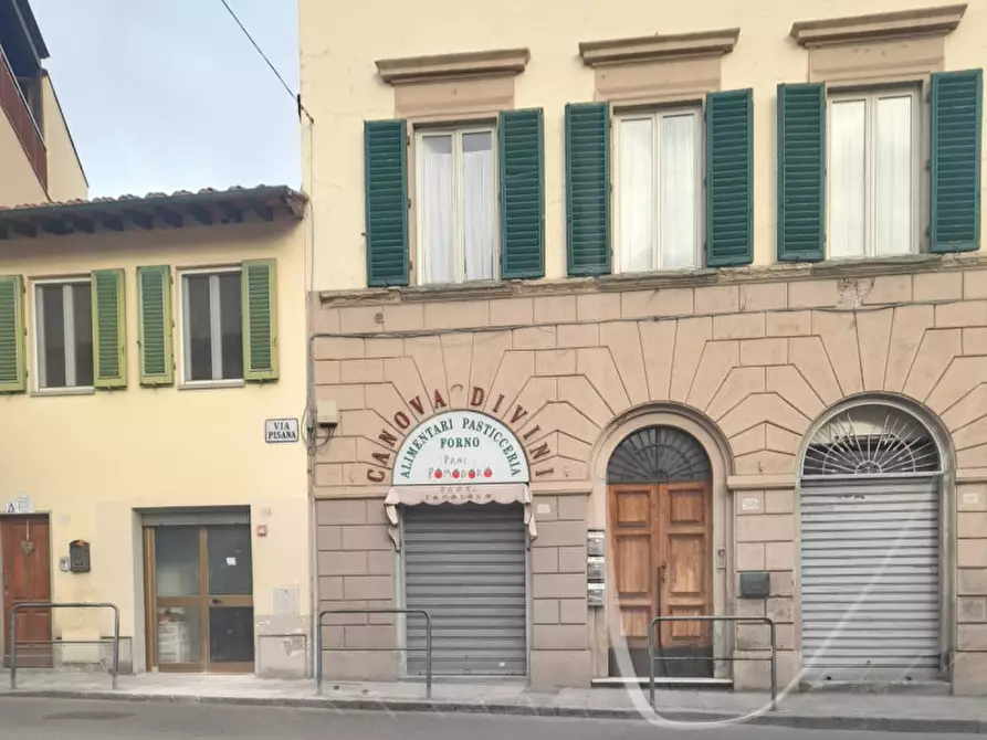 Immagine 1 di Negozio in vendita  in Via Pisana a Firenze