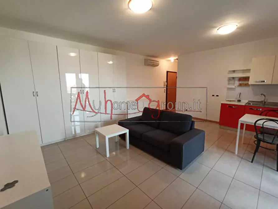 Immagine 2 di Monolocale in affitto  in Via Donizzetti a Ponte San Nicolò