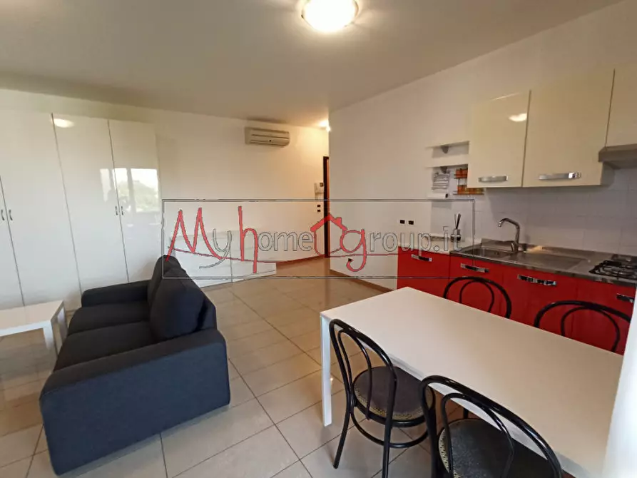 Immagine 3 di Monolocale in affitto  in Via Donizzetti a Ponte San Nicolò