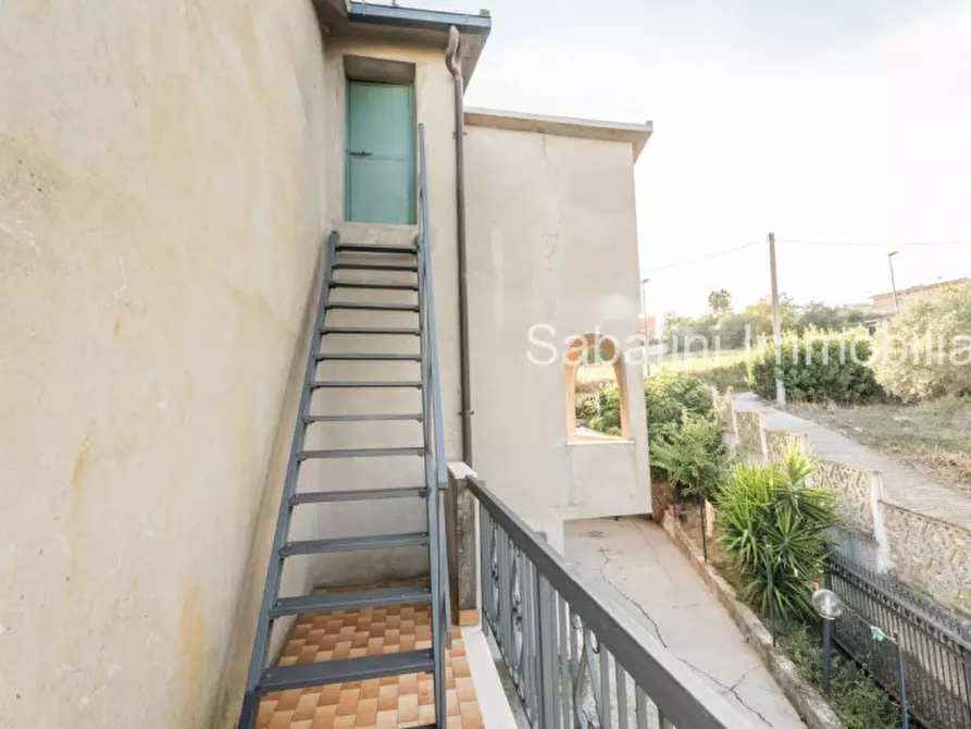 Immagine 37 di Casa bifamiliare in vendita  in Str. Vicinale Case Salvatore, 8 a Pescara