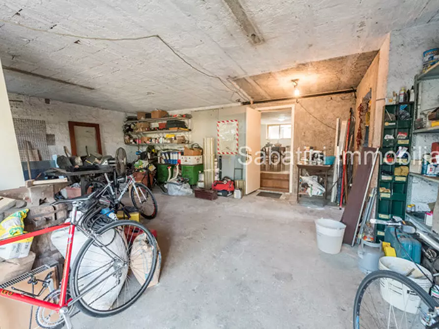 Immagine 42 di Casa bifamiliare in vendita  in Str. Vicinale Case Salvatore, 8 a Pescara