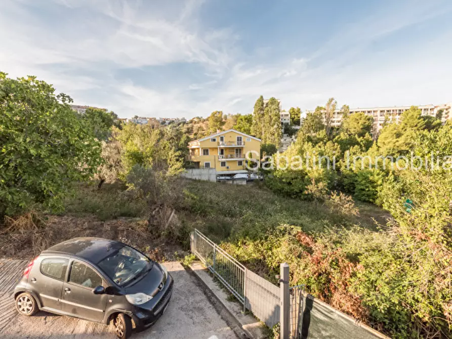 Immagine 51 di Casa bifamiliare in vendita  in Str. Vicinale Case Salvatore, 8 a Pescara
