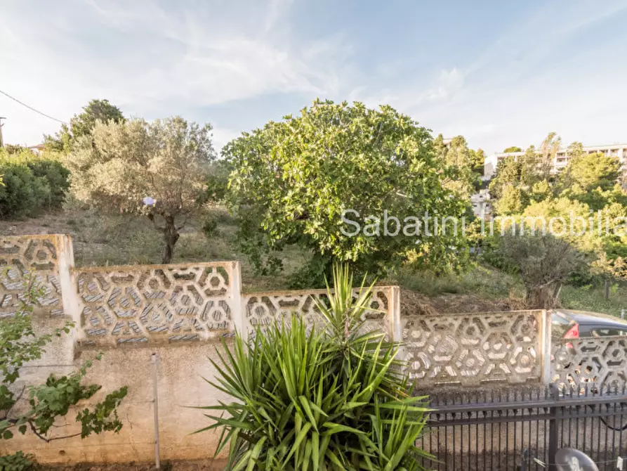 Immagine 53 di Casa bifamiliare in vendita  in Str. Vicinale Case Salvatore, 8 a Pescara